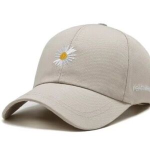 Beige Daisy Embroidered Cap